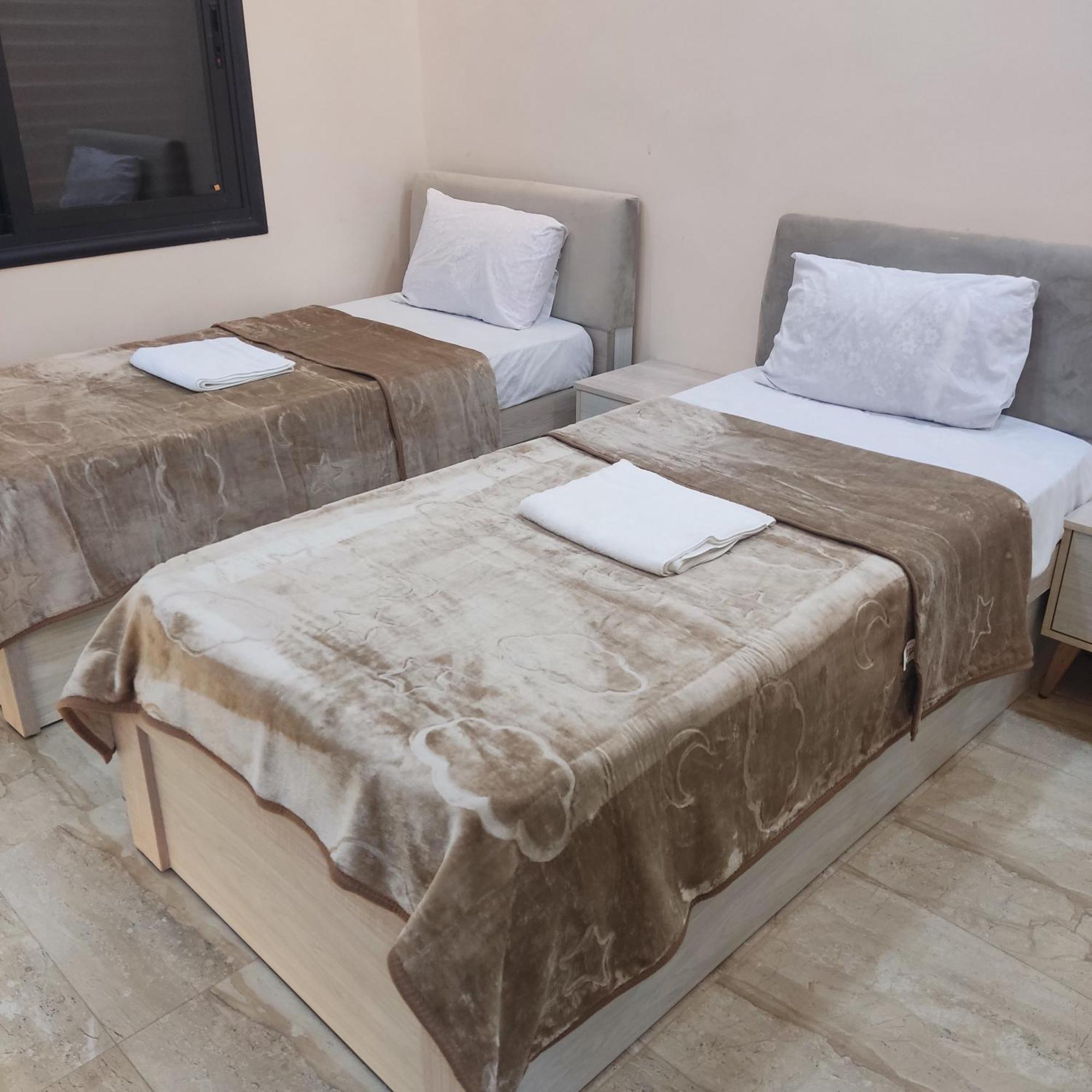 Lotus Housing For Furnished Apartments Jarash Exterior foto